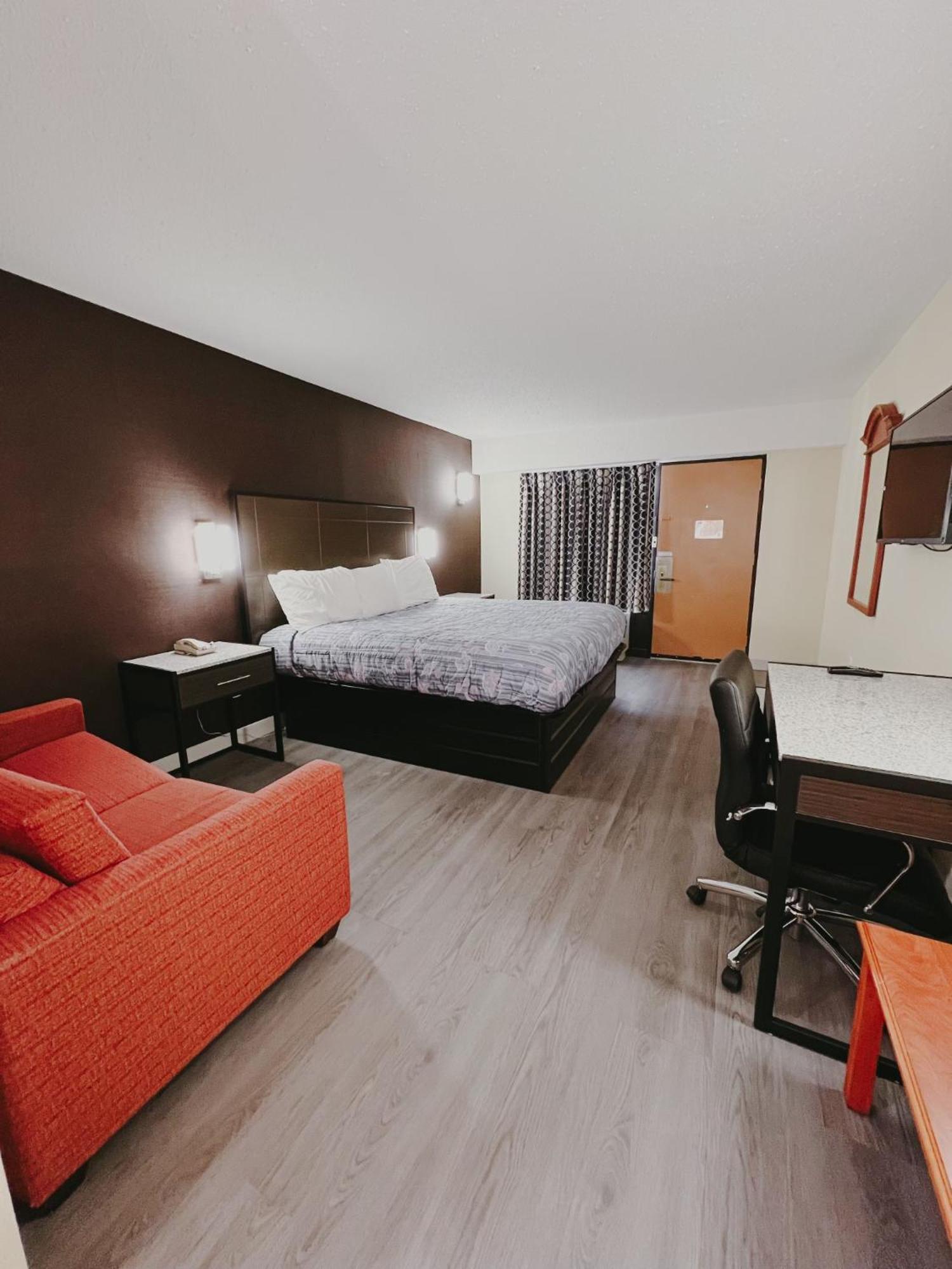 Travel Inn New Castle Airport Екстериор снимка