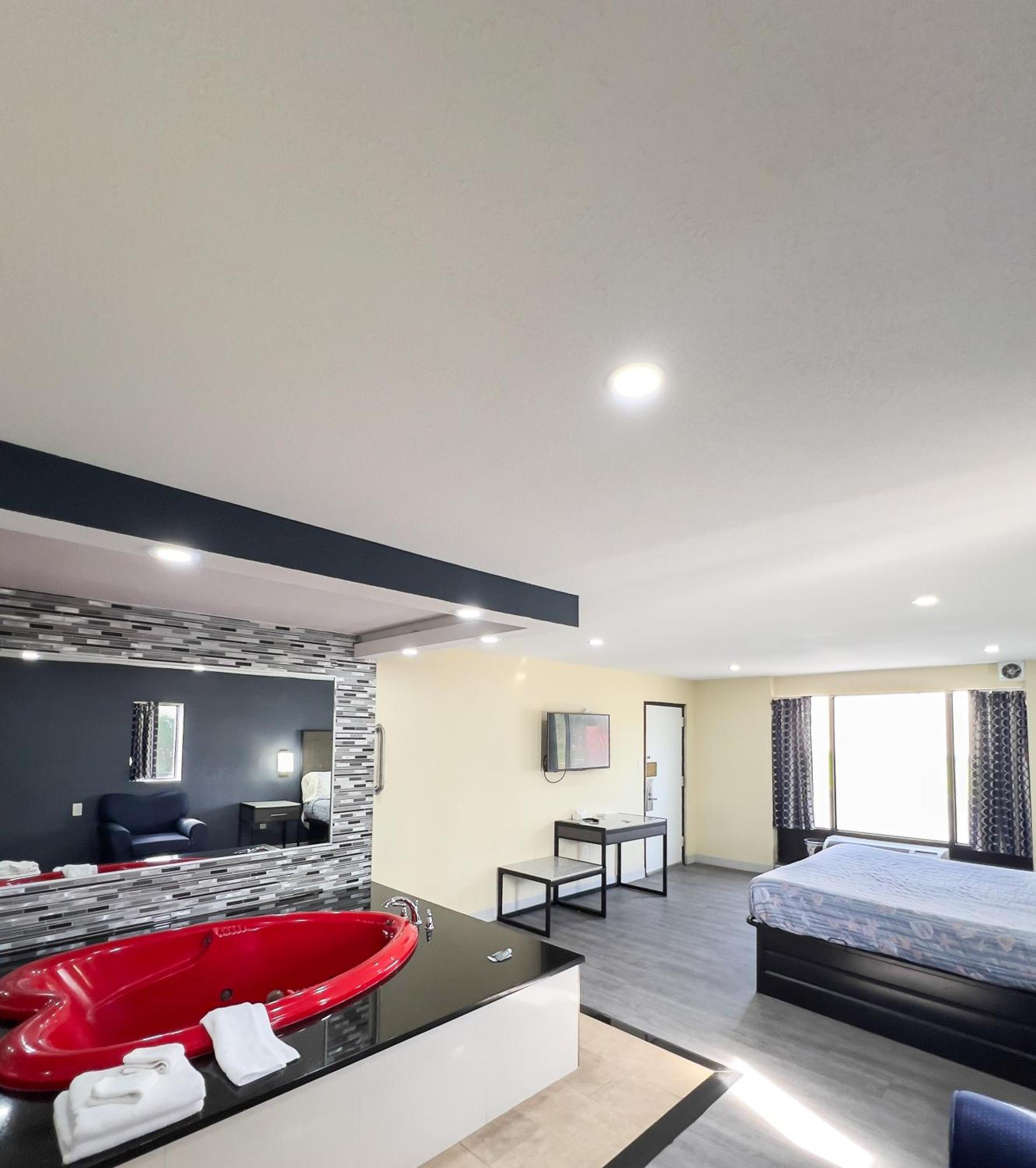 Travel Inn New Castle Airport Екстериор снимка